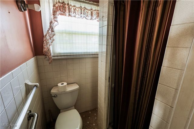 22 N Arlington Avenue, Niles, OH 44446