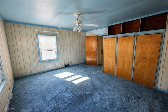 22 N Arlington Avenue, Niles, OH 44446