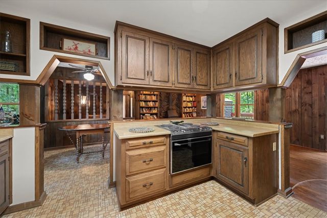 211 Timberline Ridge, Walhalla, SC 29691