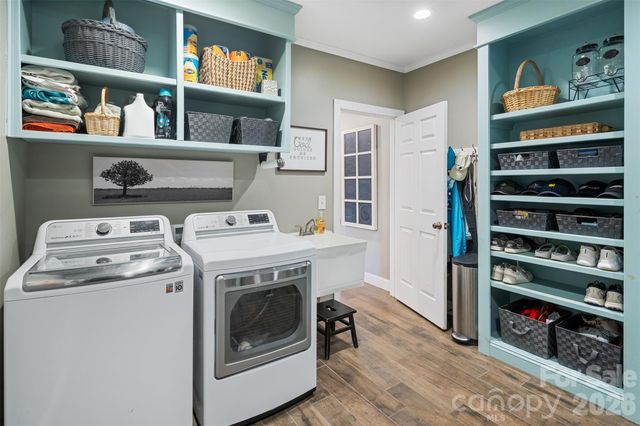 1413 Windemere Lane, Hickory, NC 28602