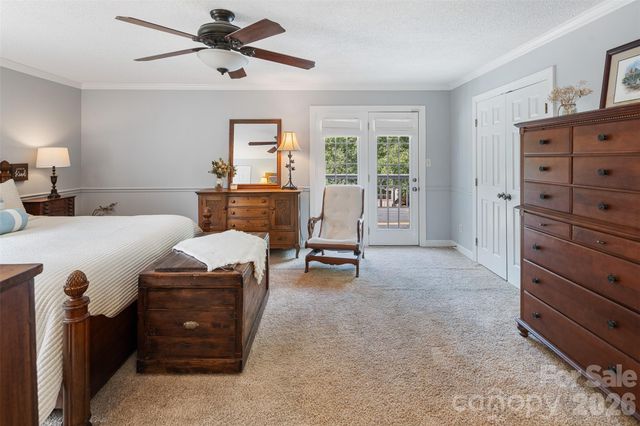 1413 Windemere Lane, Hickory, NC 28602