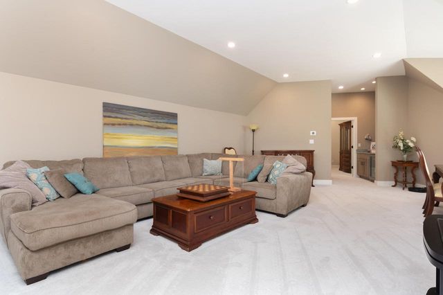 4779 N Pine Meadows LANE, Hartland, WI 53029