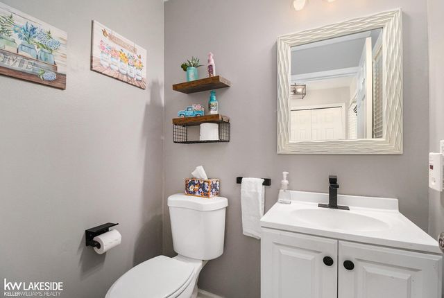 56546 Winding Creek Drive, Macomb Twp, MI 48042