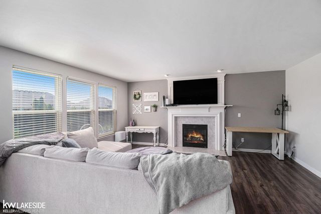 56546 Winding Creek Drive, Macomb Twp, MI 48042