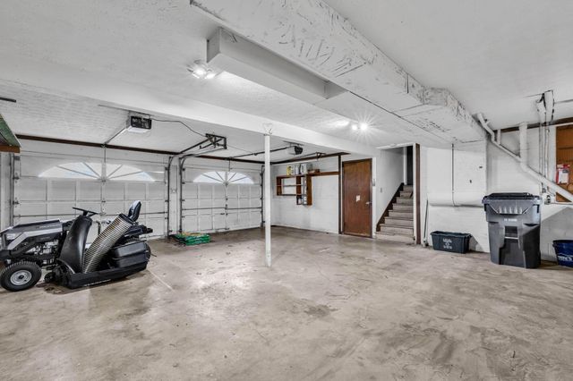 4877 Hayes Road, Groveport, OH 43125