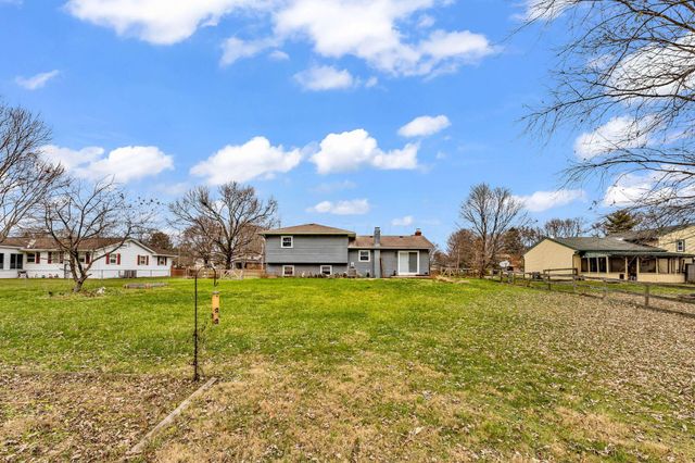 4877 Hayes Road, Groveport, OH 43125