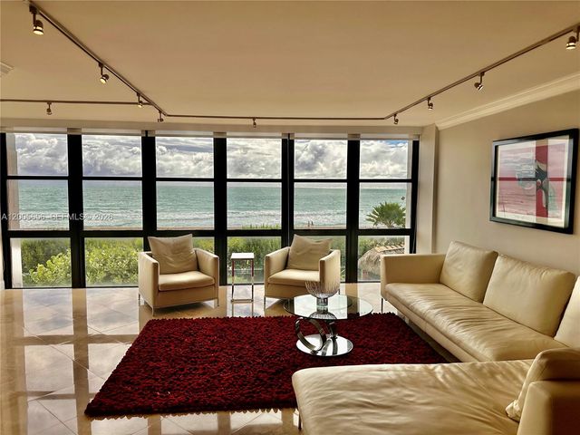 6423 Collins Ave 306, Miami Beach, FL 33141