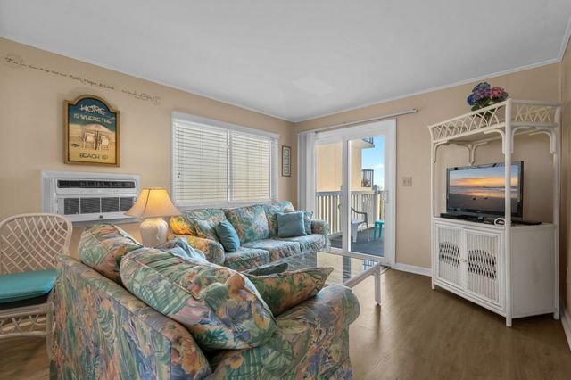 2203 S Ocean Blvd. E 3, North Myrtle Beach, SC 29582