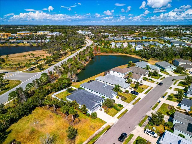 4207 COTTAGE HILL AVENUE, Parrish, FL 34219