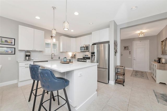 4207 COTTAGE HILL AVENUE, Parrish, FL 34219