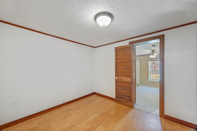 894 E Williams Avenue, Crestview, FL 32539