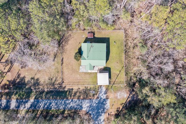 894 E Williams Avenue, Crestview, FL 32539