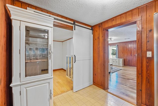 894 E Williams Avenue, Crestview, FL 32539