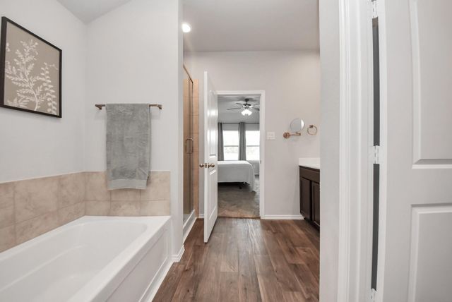 13869 Rock Island Trail, Conroe, TX 77384