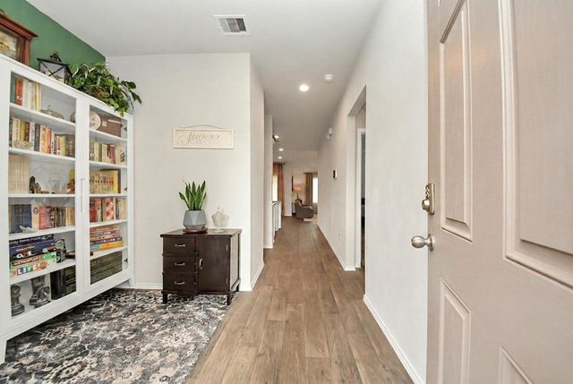 13869 Rock Island Trail, Conroe, TX 77384