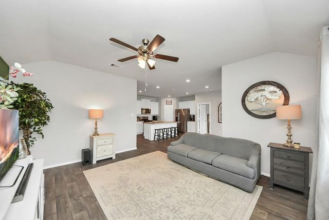 13869 Rock Island Trail, Conroe, TX 77384