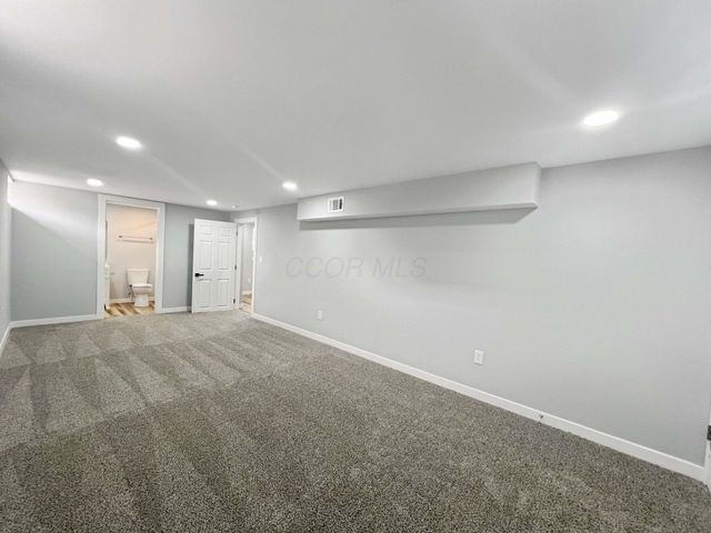 2897 Grasmere Avenue, Columbus, OH 43224