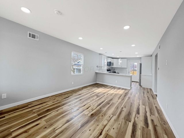 2897 Grasmere Avenue, Columbus, OH 43224
