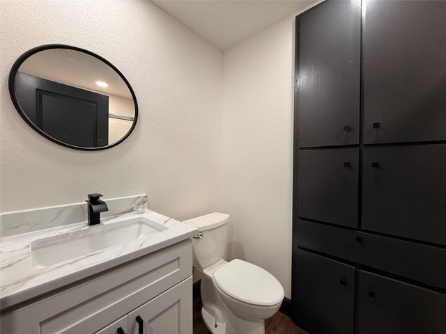 1225 Shannon Drive, Cleburne, TX 76031