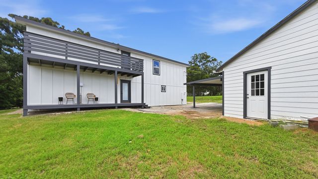 1225 Shannon Drive, Cleburne, TX 76031