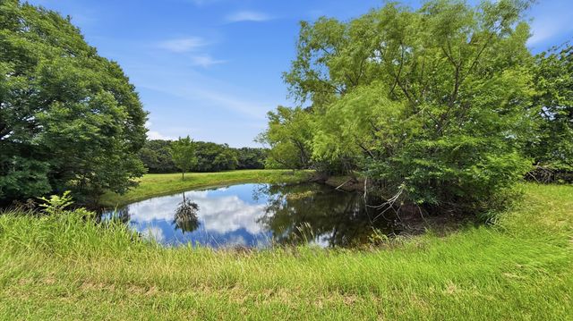 1225 Shannon Drive, Cleburne, TX 76031