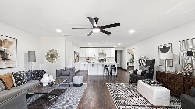 1225 Shannon Drive, Cleburne, TX 76031