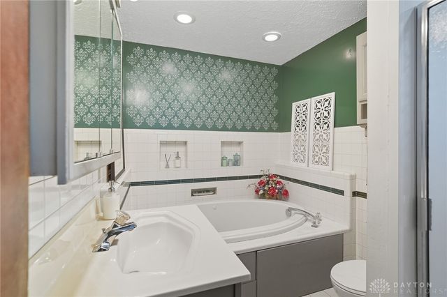 6345 S State Route 202, Tipp City, OH 45371