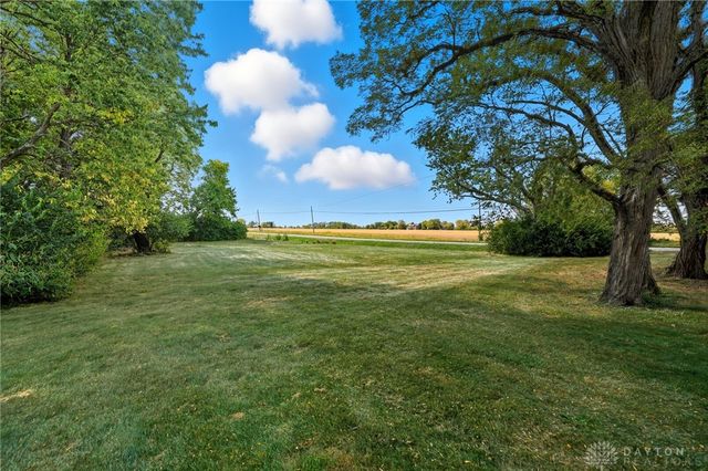 6345 S State Route 202, Tipp City, OH 45371