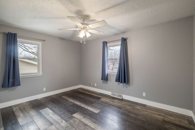 613 NW Beechwood Street, Ankeny, IA 50023