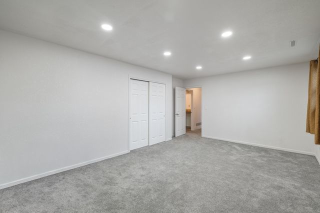 613 NW Beechwood Street, Ankeny, IA 50023