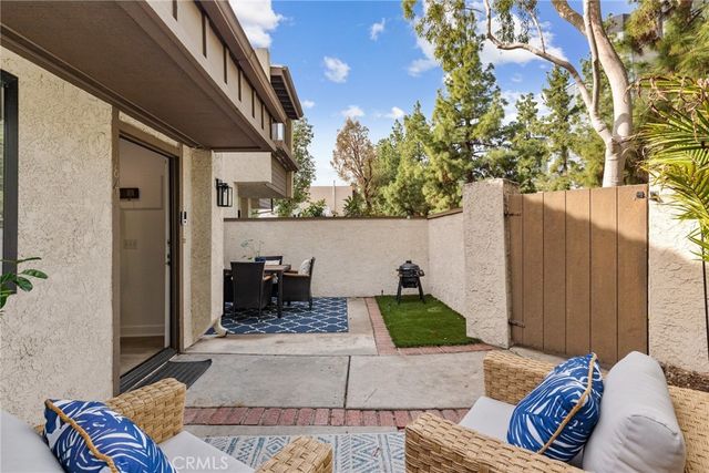 21500 Califa Street 184, Woodland Hills, CA 91367