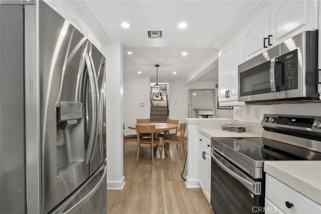 21500 Califa Street 184, Woodland Hills, CA 91367