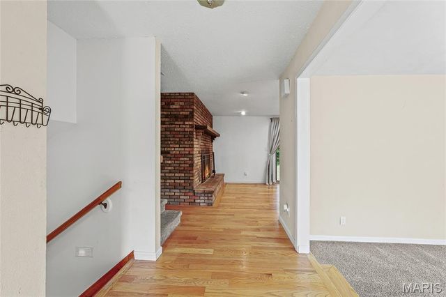 5967 Town And Country Lane, House Springs, MO 63051