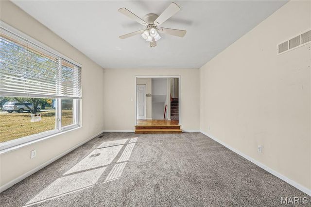 5967 Town And Country Lane, House Springs, MO 63051