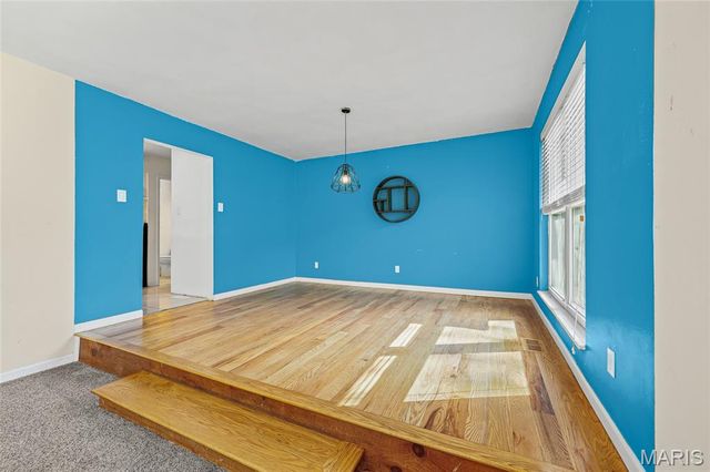 5967 Town And Country Lane, House Springs, MO 63051