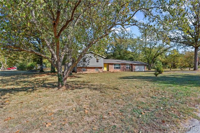 5967 Town And Country Lane, House Springs, MO 63051