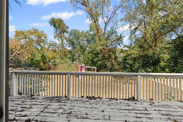 5967 Town And Country Lane, House Springs, MO 63051