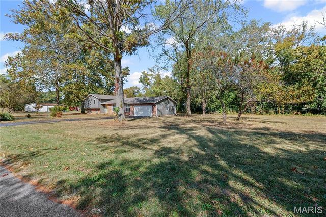 5967 Town And Country Lane, House Springs, MO 63051