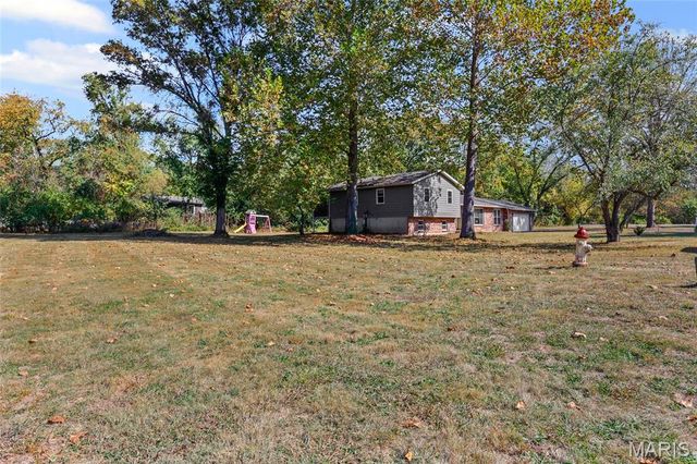 5967 Town And Country Lane, House Springs, MO 63051