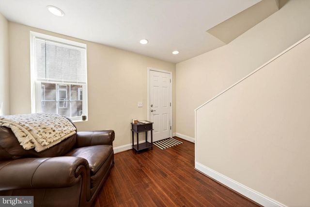 622 S GLOVER ST, Baltimore, MD 21224