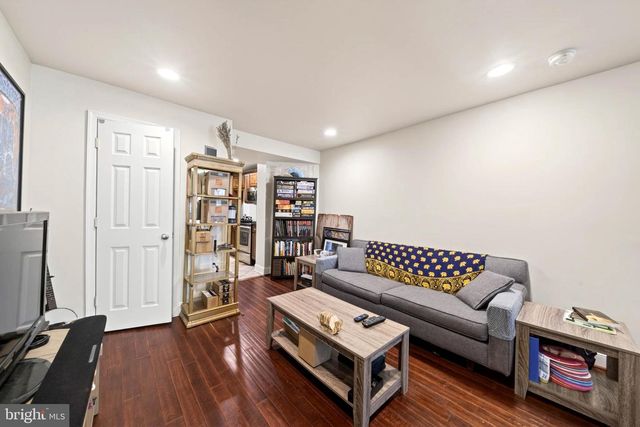 622 S GLOVER ST, Baltimore, MD 21224