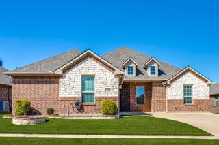1684 Laramie Lane, Burleson, TX 76028