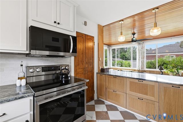 5306 Monument Ave, Richmond, VA 23226