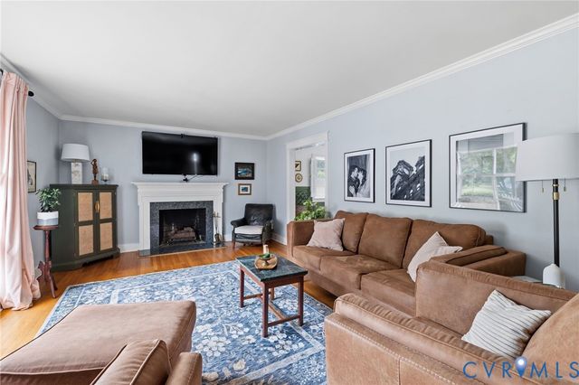 5306 Monument Ave, Richmond, VA 23226