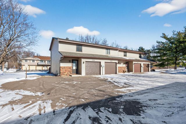 3287 Arcade Street S, Vadnais Heights, MN 55127