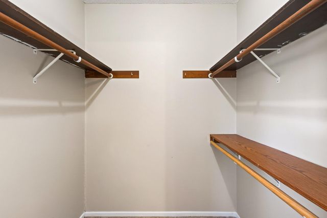 3287 Arcade Street S, Vadnais Heights, MN 55127