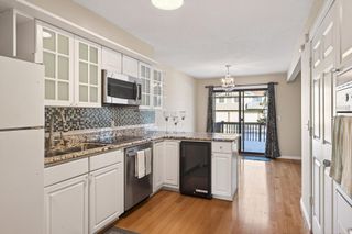 3287 Arcade Street S, Vadnais Heights, MN 55127