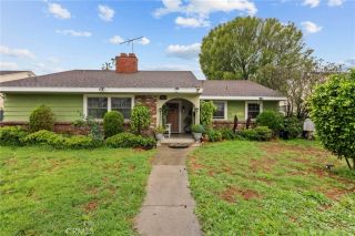 9253 Hayvenhurst Avenue, North Hills, CA 91343