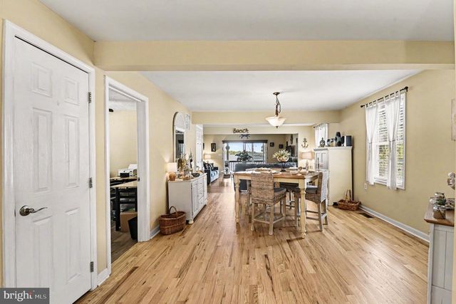 1069 LOCUST DR, Pasadena, MD 21122