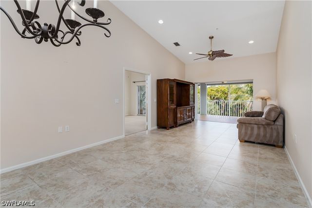 6840 Beach Resort DR 4, Naples, FL 34114